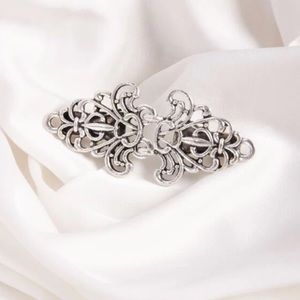 Vintage Inspired Shawl Clip - #107